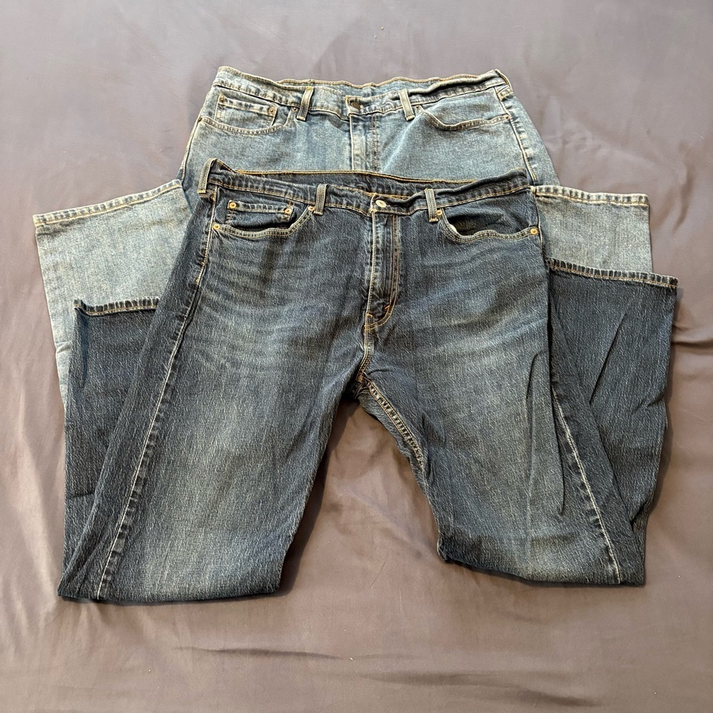 Lot 2 Pairs Levi Strauss 505 Men’s Jeans 38X30 Straight Leg Light & Medium Wash
